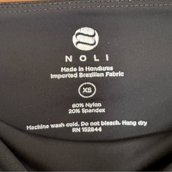 Noli liquid black high gloss leggings size XS - Picture 3 of 5